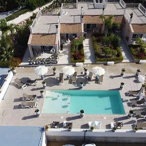 Appart hôtel Small Luxury Pool And Sea View - Stella Del Mare, Fontane Bianche